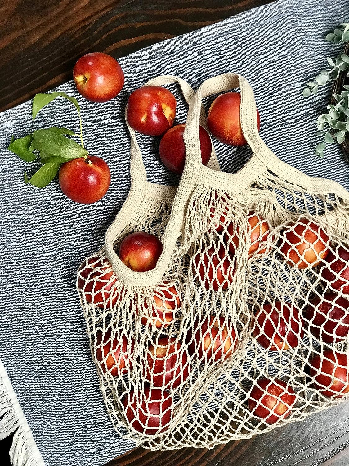 Reusable Beeswax Wraps 4-pack with Produce bag and 2 Beeswax bars